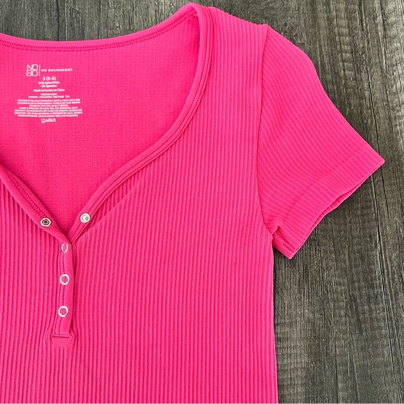 Pink Ribbed Button-Up Top - Picture 4 of 4
